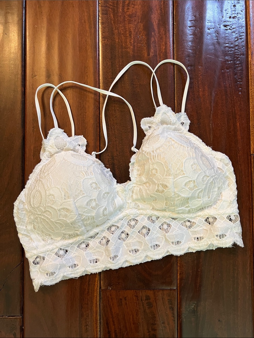 Wishlist White Floral Lace Bralette with Scalloped Lace Band
